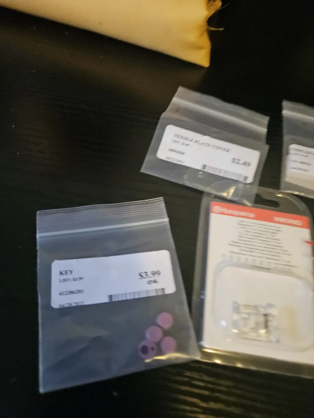 Husqvarna Viking Sewing Machine Foot And Bundle Accessories